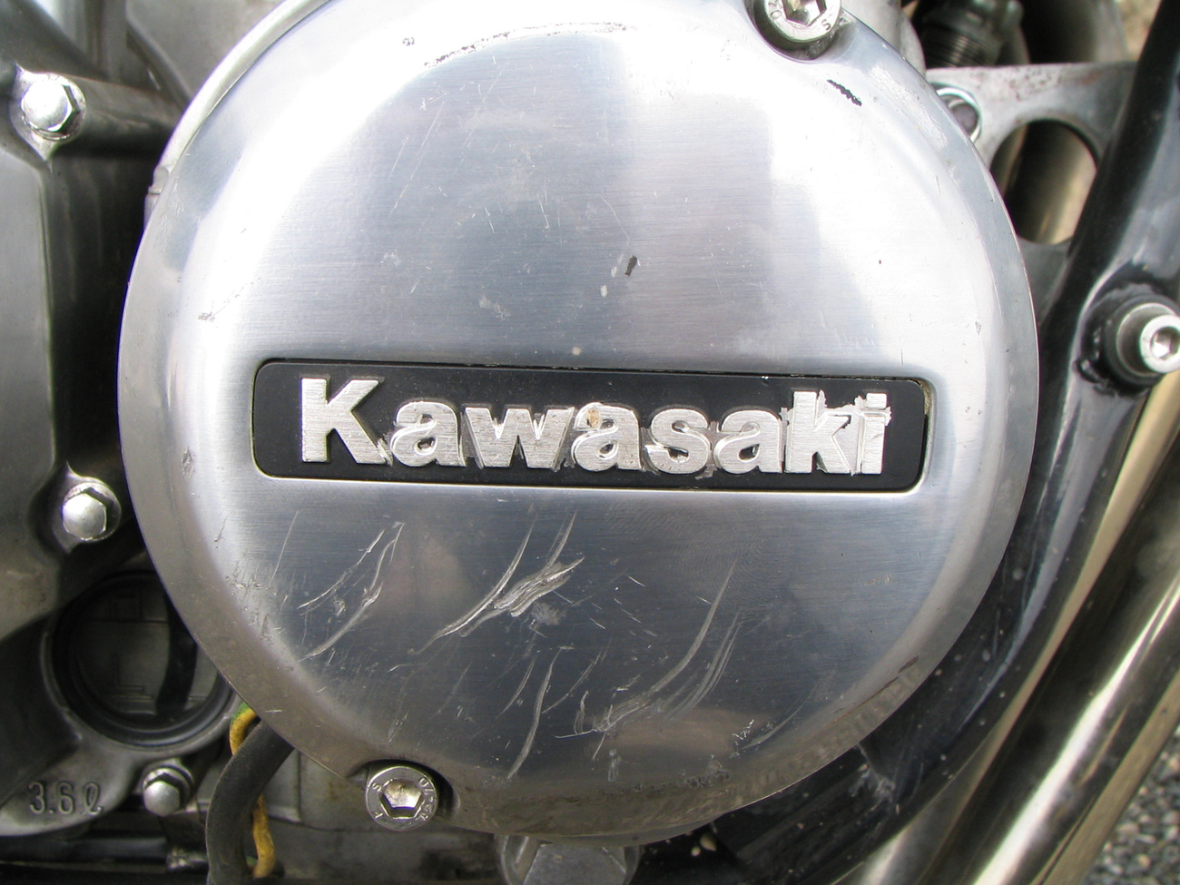Kawasaki Zephyr 750 - ahogy a gyárból kijött