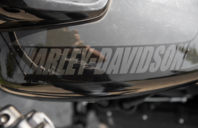 Kedvenc részletem, az alig kivehető Harley felirat